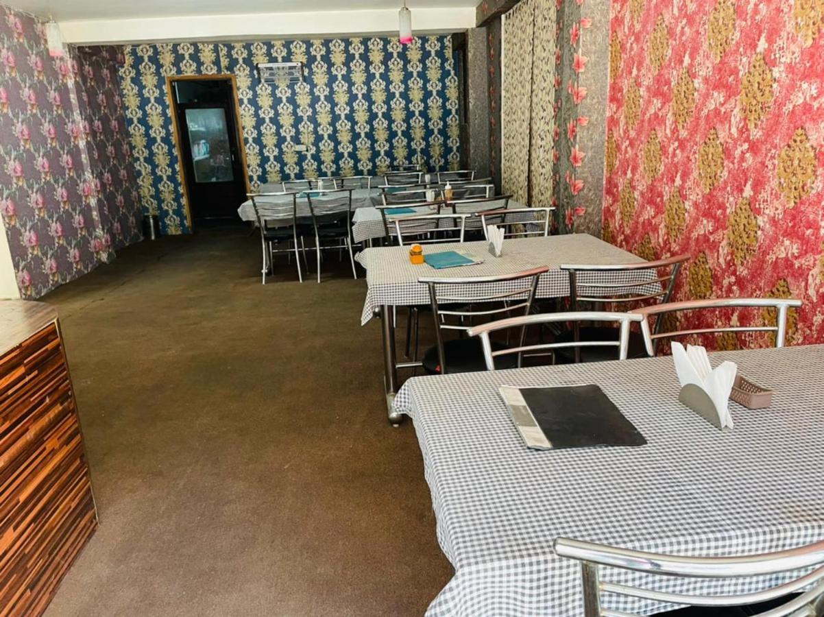 Hotel Devlok Inn Manāli Exteriér fotografie
