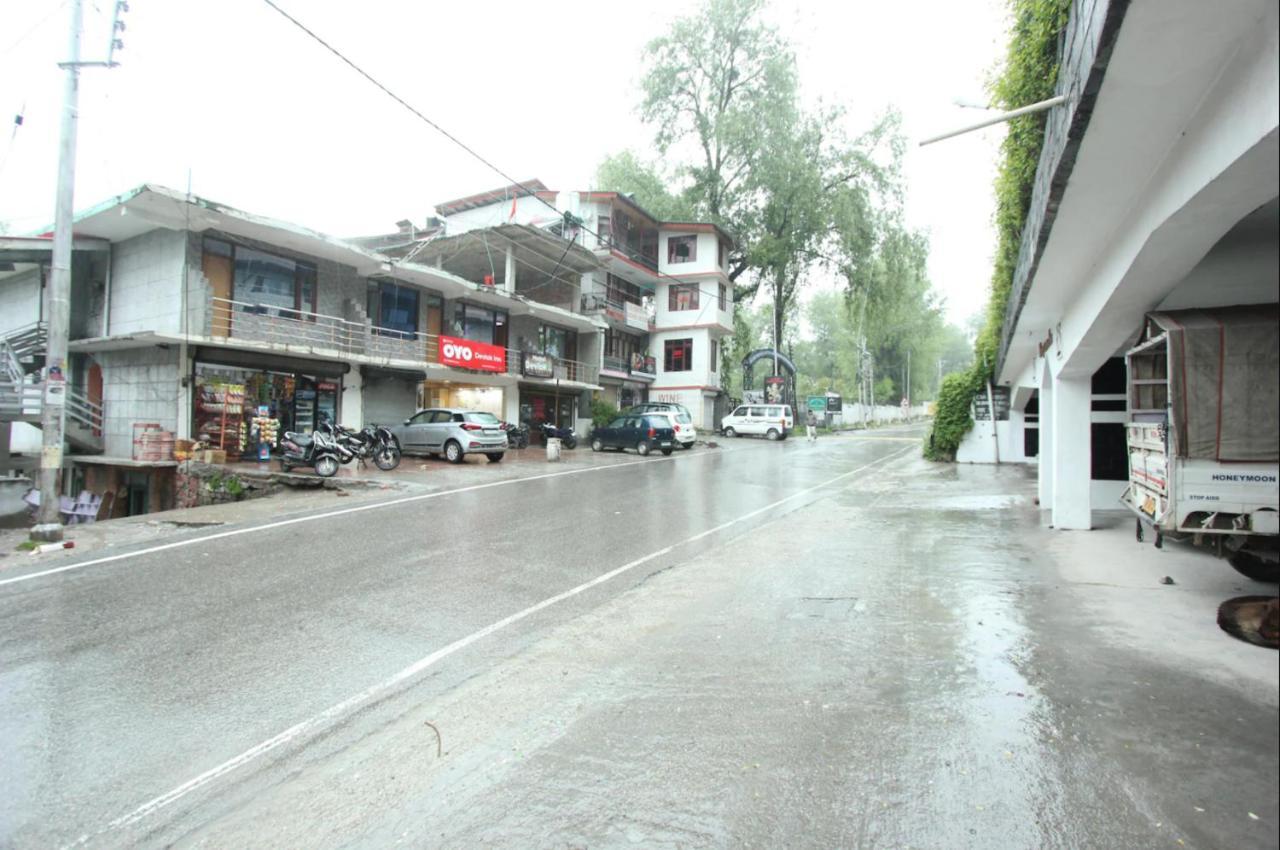 Hotel Devlok Inn Manāli Exteriér fotografie