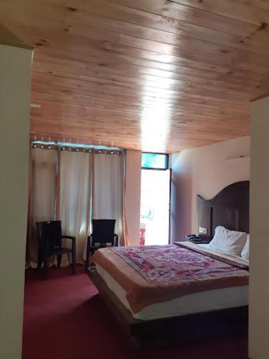 Hotel Devlok Inn Manāli Exteriér fotografie